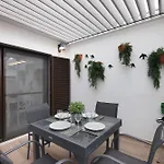 Pear Tree 펜션 발도로보