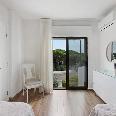 Pear Tree Nyaraló Vale do Lobo