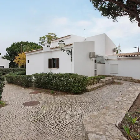 Pear Tree * Vale do Lobo