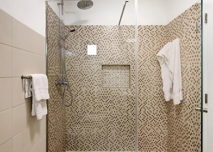 Pear Tree * Vale do Lobo